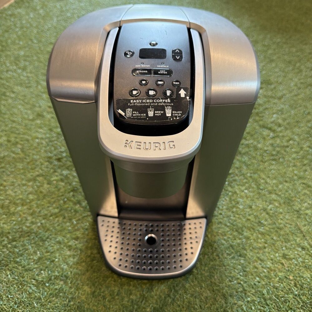 Keurig K Elite K90 Single Serve Coffee Maker  - Brushed Silver - Works Great